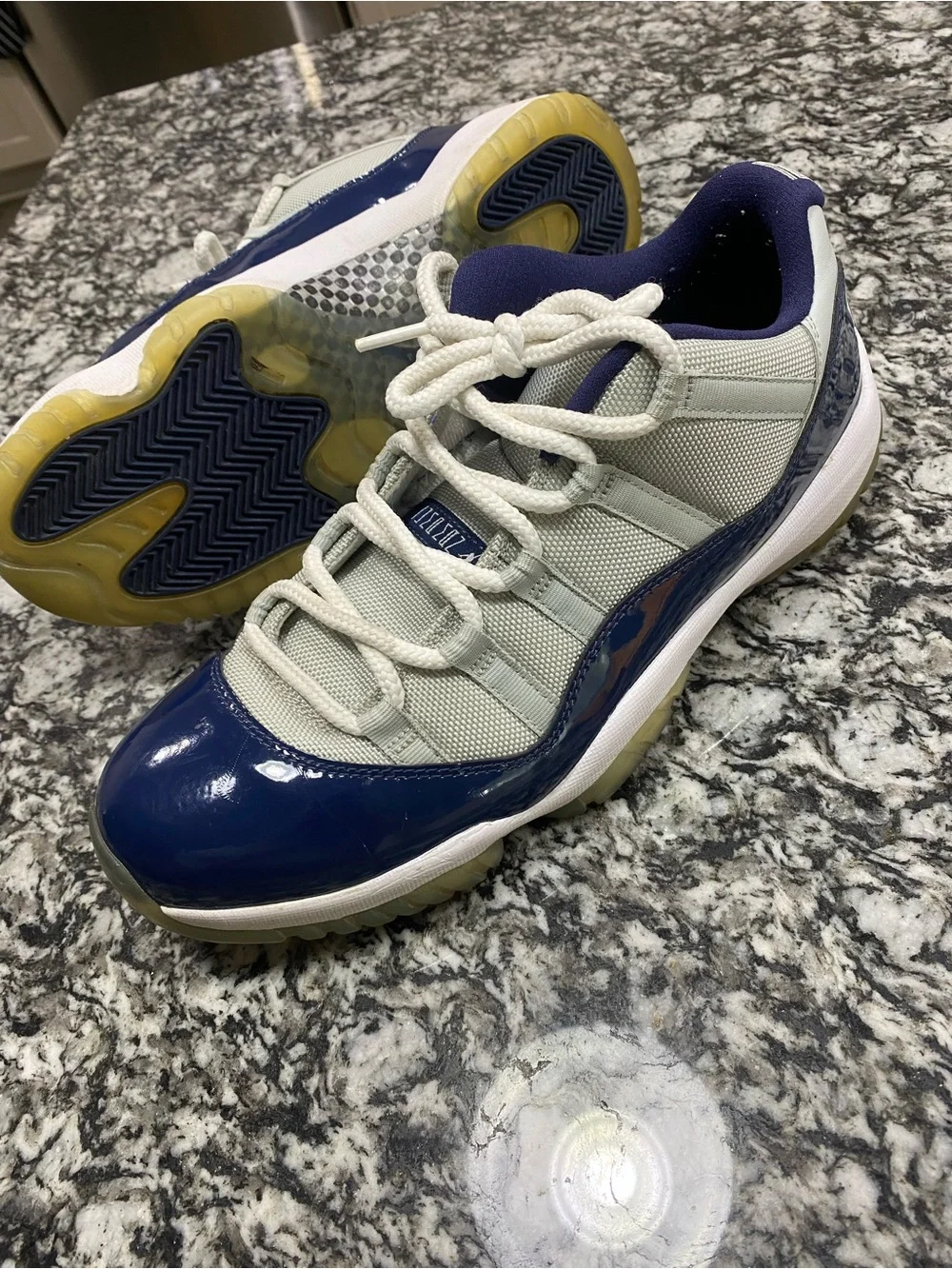 2015 Air Jordan 11 Retro Low 'Georgetown'